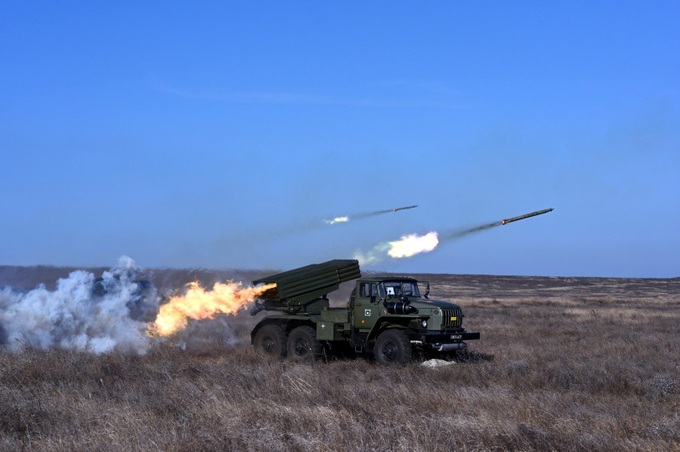 Nga dồn dập tấn công quân đội Ukraine trên các mặt trận