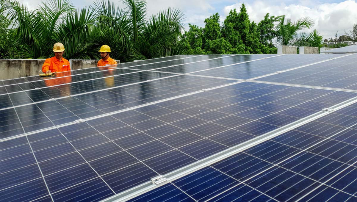 Bộ Công Thương đề xuất loạt cơ chế ưu đãi cho điện mặt trời mái nhà